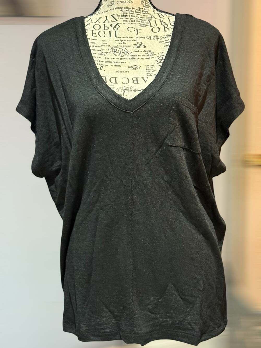Chaser Black V-Neck Pocket Tee Large NWT Relaxed Short Sleeve T-Shirt